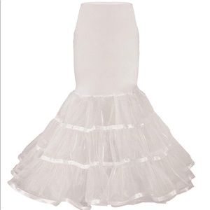 Mermaid petticoat / crinoline ivory